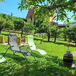 Villa Hillside