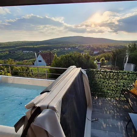 Hillside * Pécs