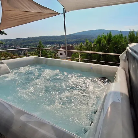 Hillside * بيتْش